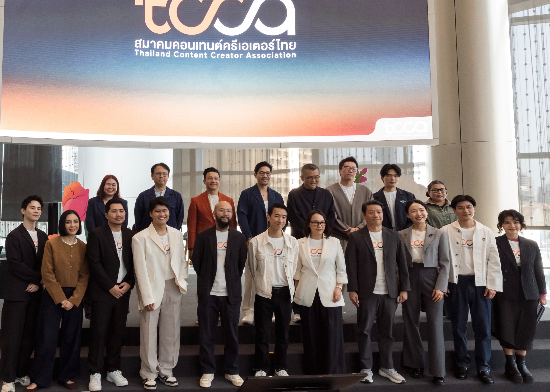 กรรมการและที่ปรึกษา สมาคมคอนเทนต์ครีเอเตอร์ไทย (TCCA)