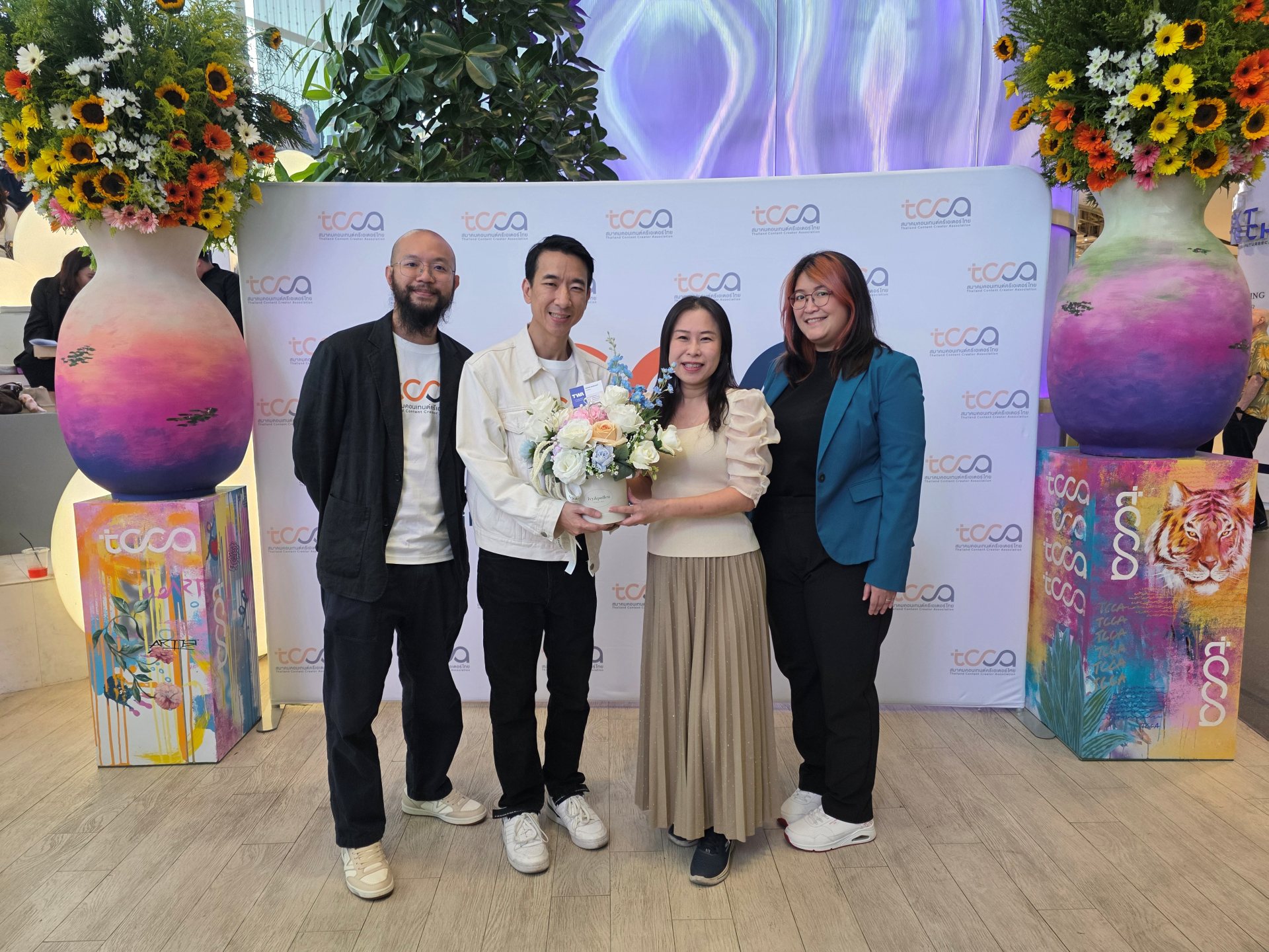 สมาคมผู้ดูแลเว็บไซต์และสื่อออนไลน์ไทย (TWA) ร่วมงานเปิดตัว “สมาคมคอนเทนต์ครีเอเตอร์ไทย”