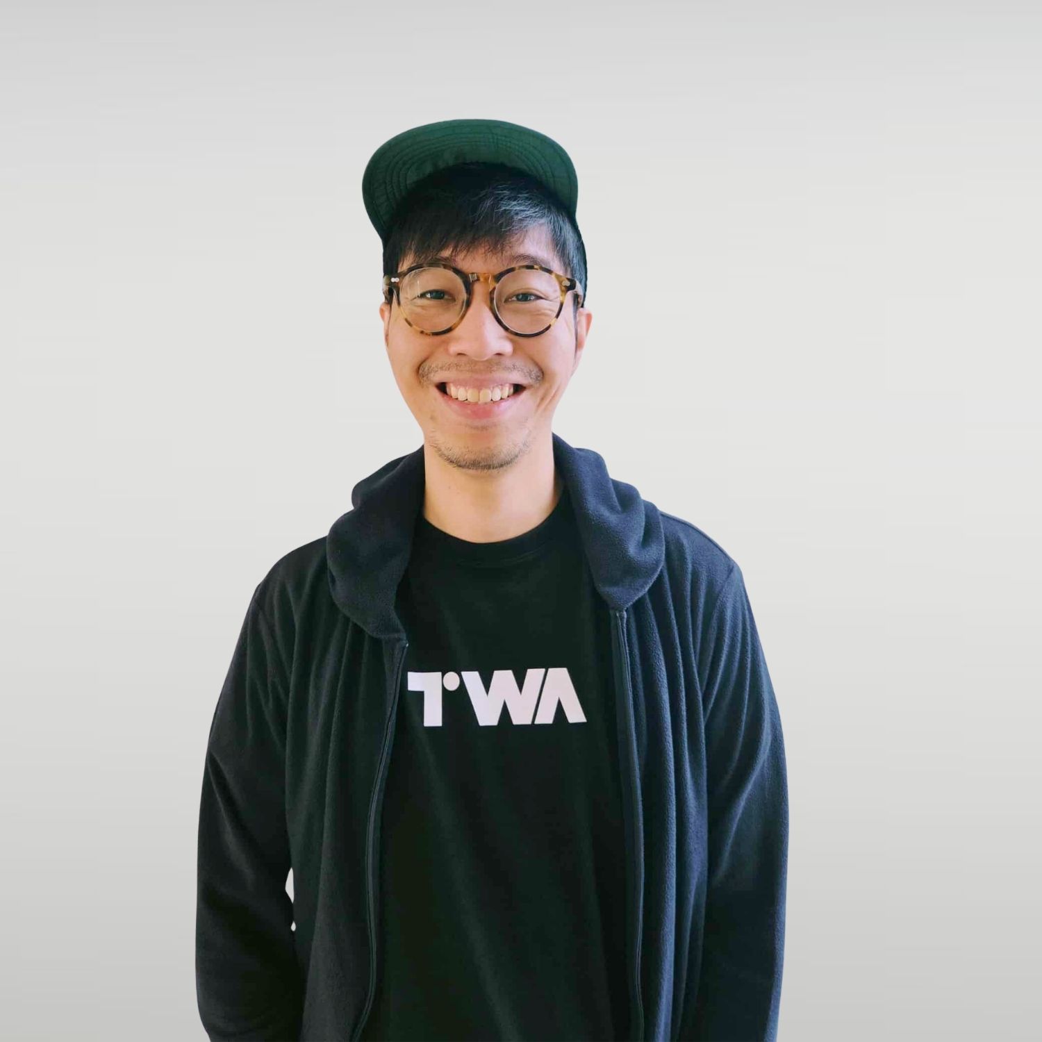 กษิดิศ สตางค์มงคล กรรมการ สมาคมผู้ดูแลเว็บไซต์และสื่อออนไลน์ไทย