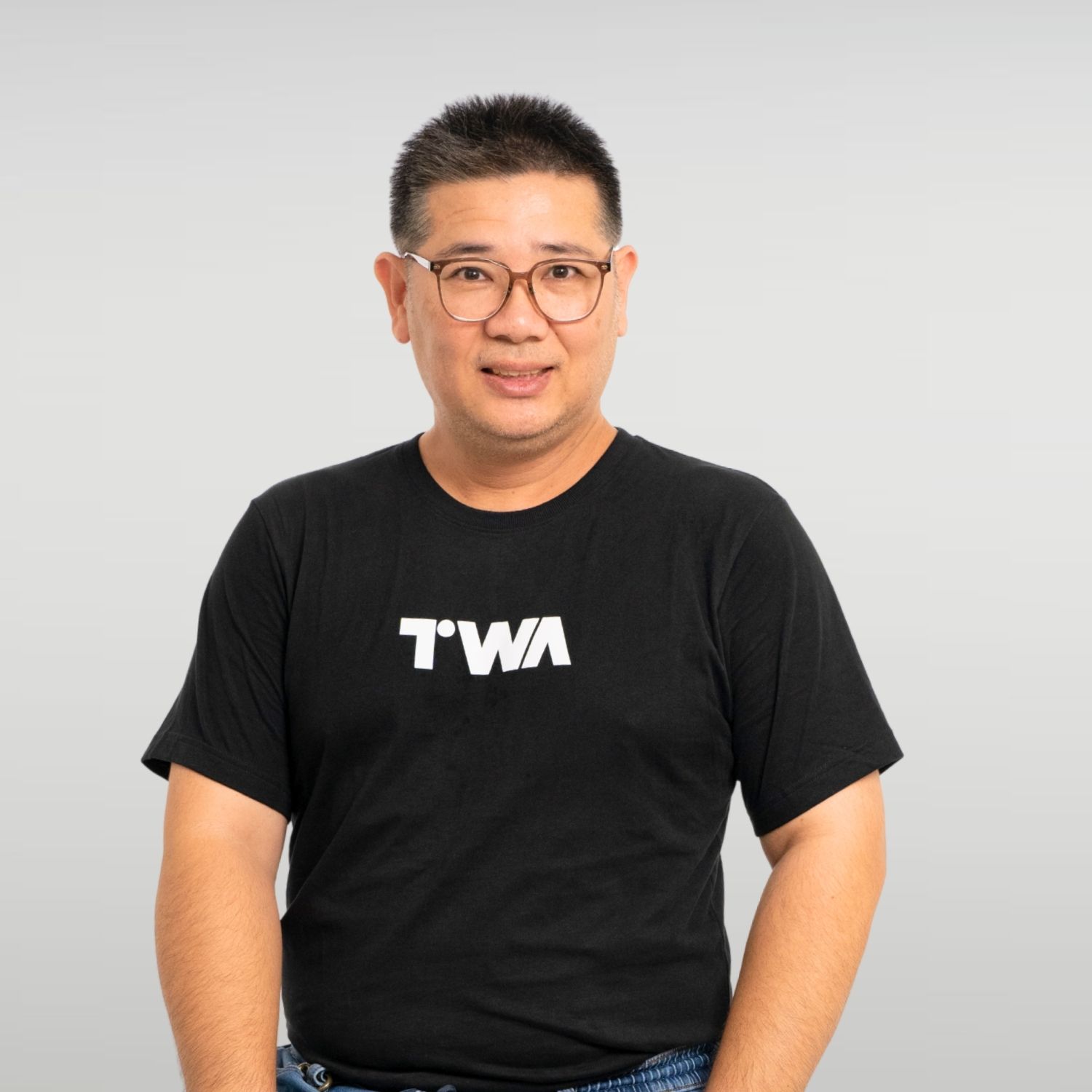 วชิรหัตถ์ นามบุตร กรรมการสมาคมผู้ดูแลเว็บไซต์และสื่อออนไลน์ไทย