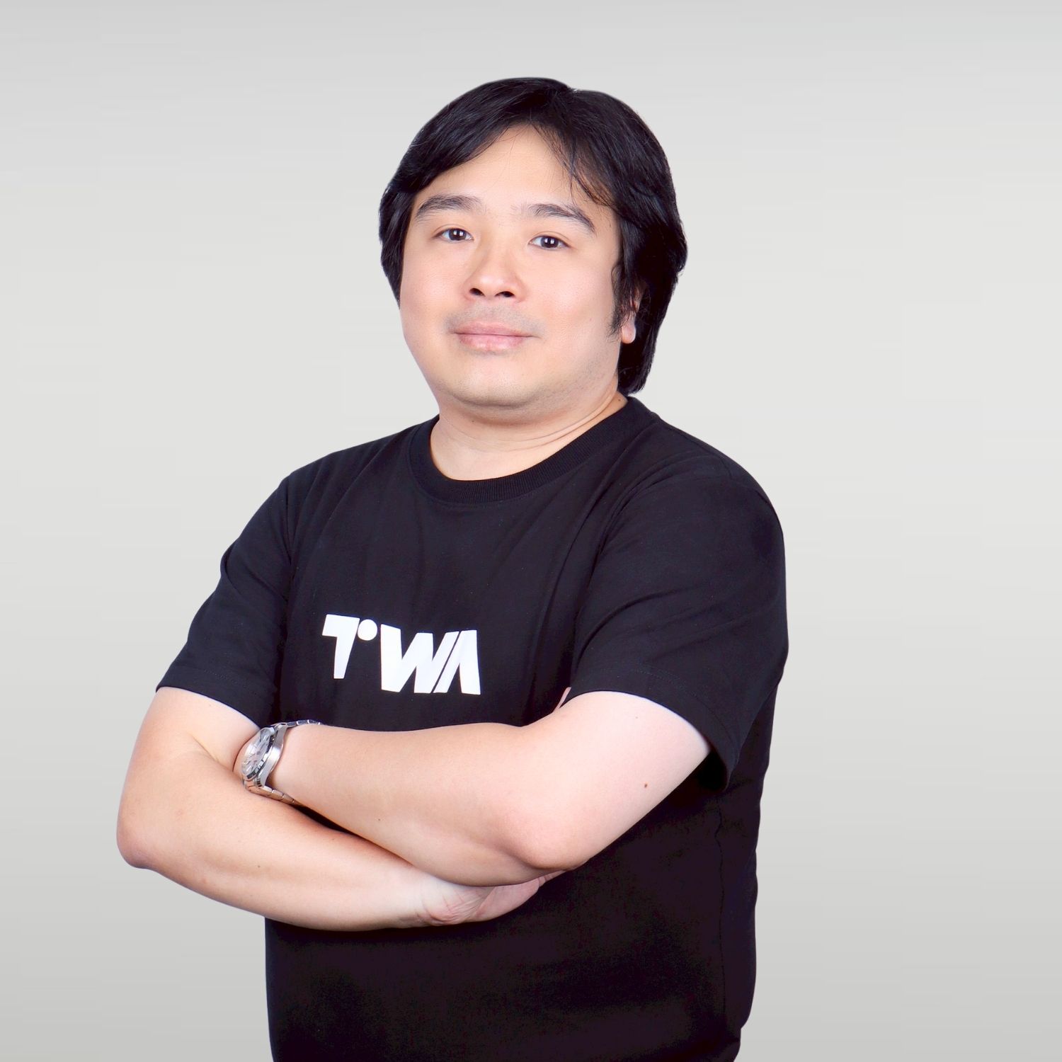 อรุช ถิรวัฒน กรรมการสมาคมผู้ดูแลเว็บไซต์แลสื่อออนไลน์ไทย