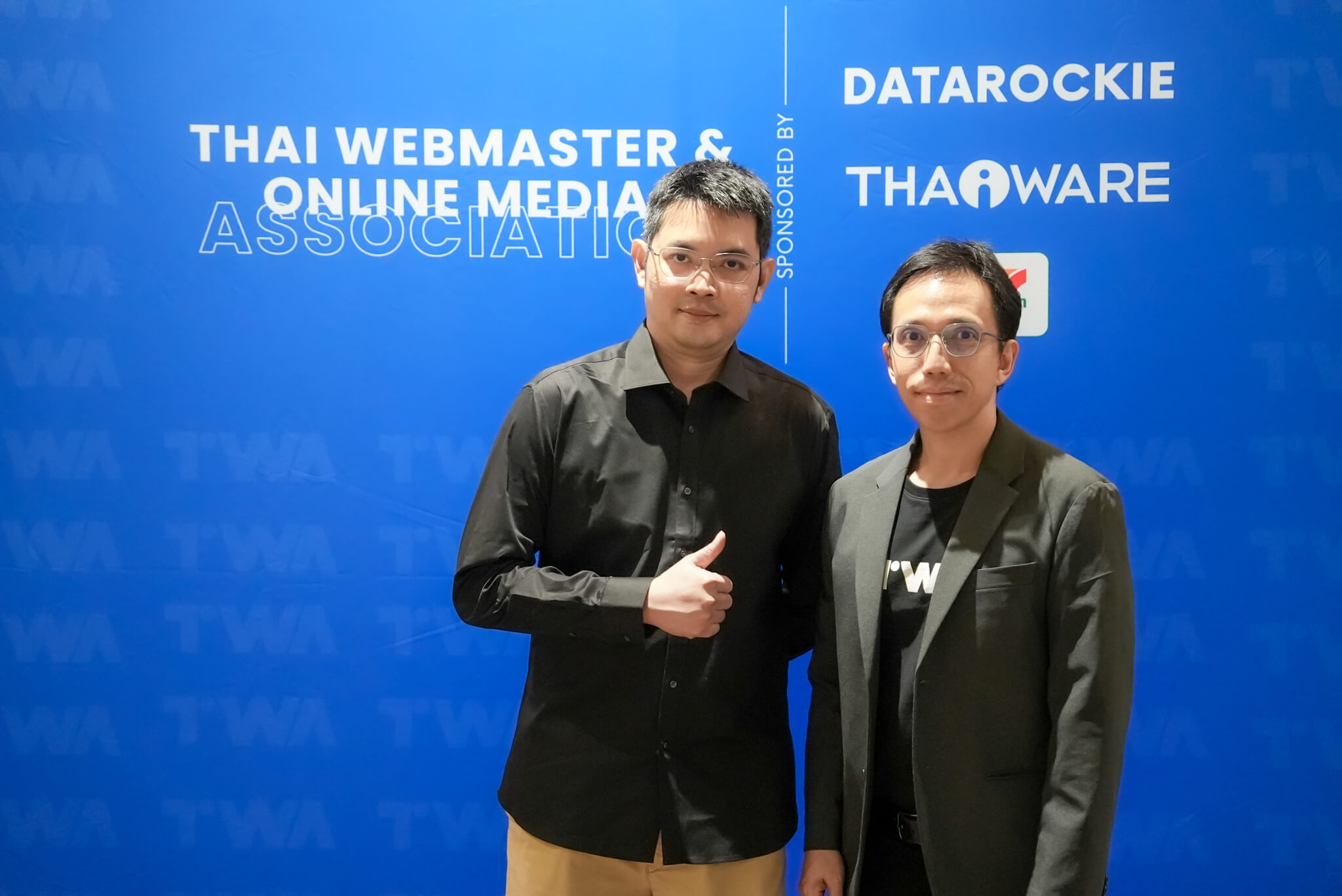 คุณธนาฑฒ์ ชำนาญยันตรกิจ (แบงค์)
Senior SEO Strategist & Growth Consultant